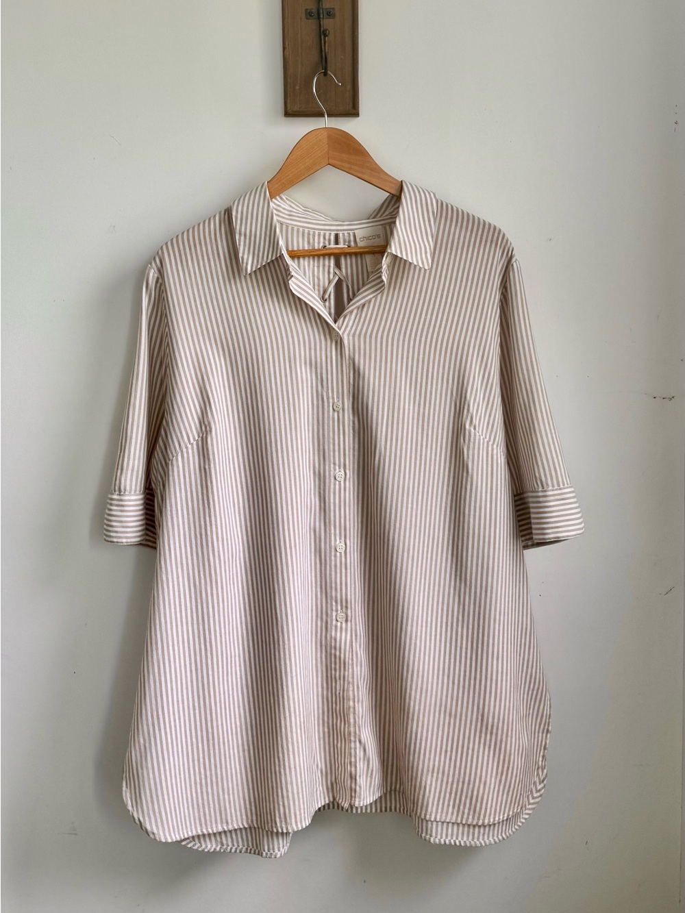 Chico’s Size 3 Cotton Stripe Button Front Shirt Lace-Up Back 3/4 Sleeve Neutral